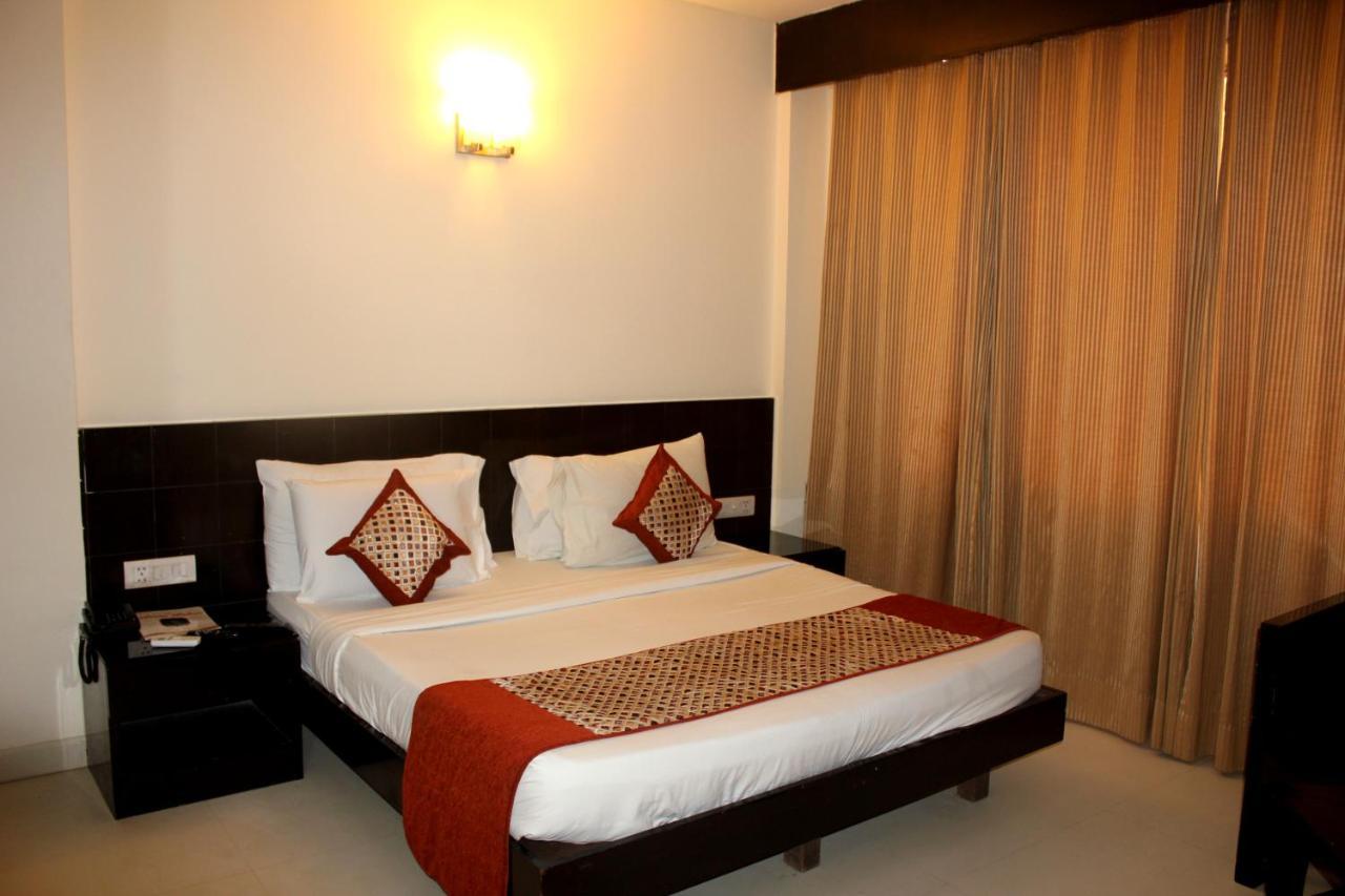 Aman Deluxe Hotel New Delhi Eksteriør billede
