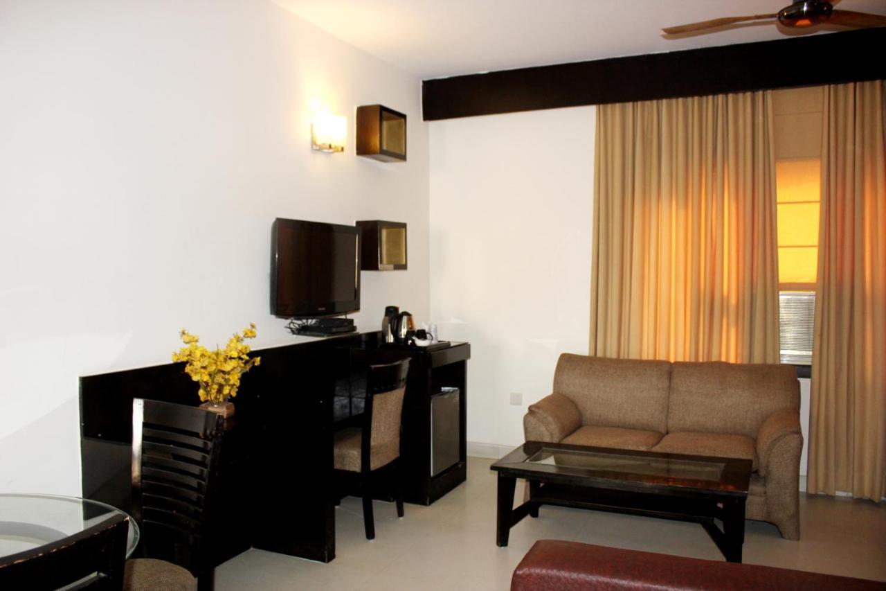 Aman Deluxe Hotel New Delhi Eksteriør billede