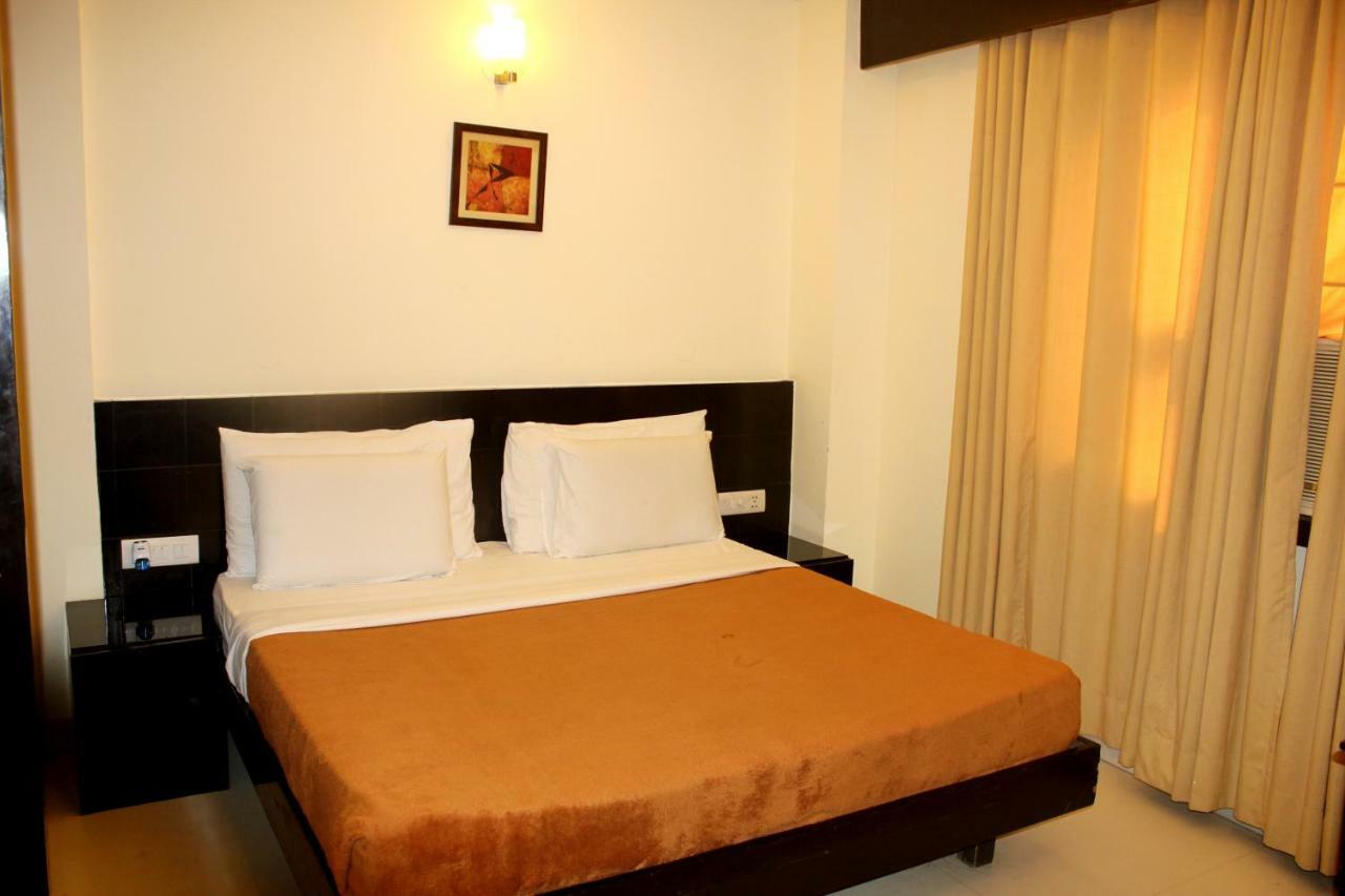 Aman Deluxe Hotel New Delhi Eksteriør billede
